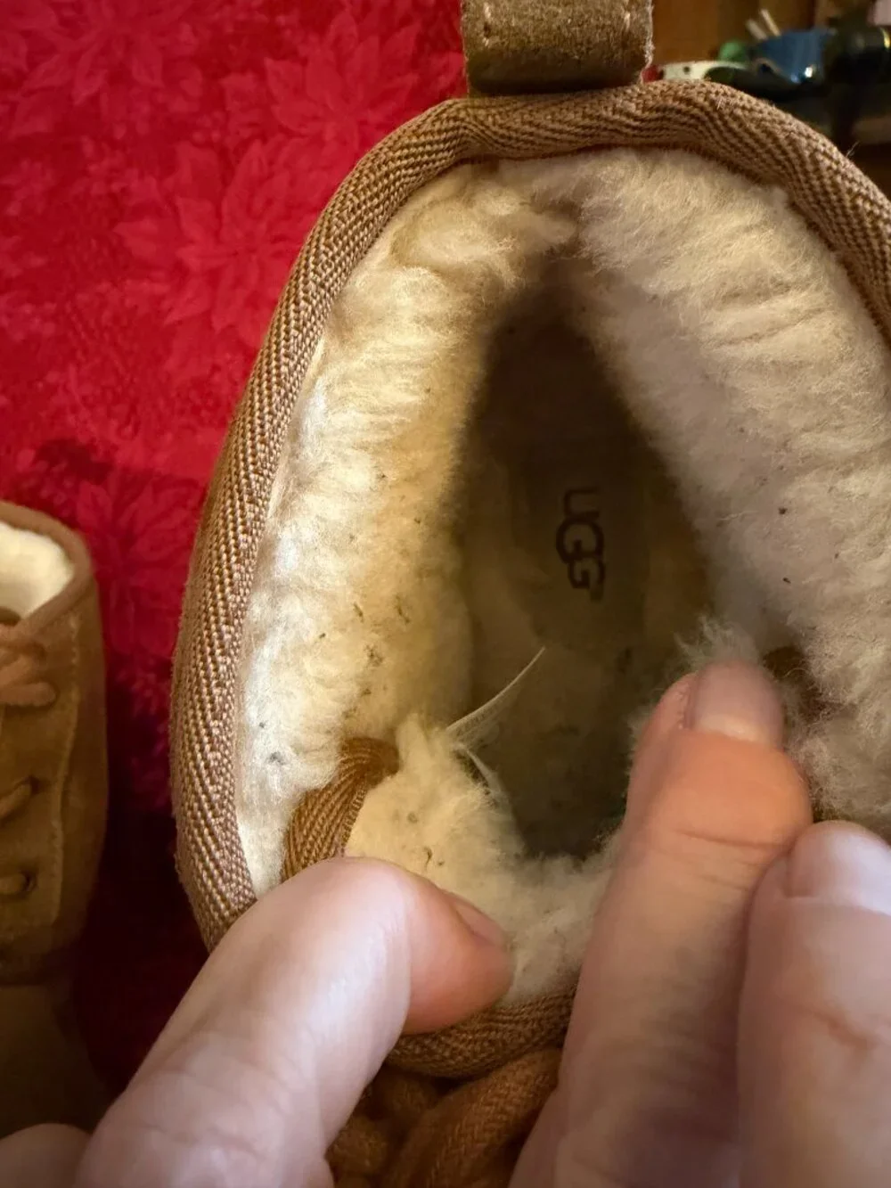UGG Kid's Nuemel II Tan Suede Boot Sz 6